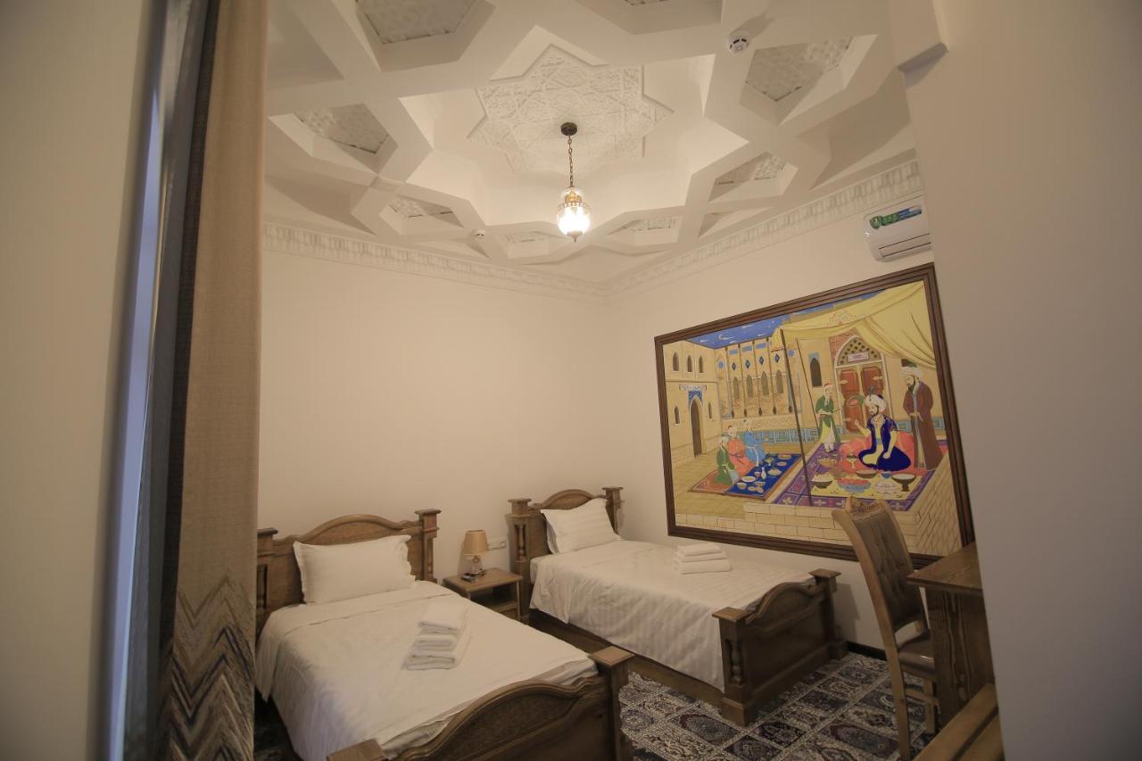 Labi Rud Hotel Bukhara Esterno foto