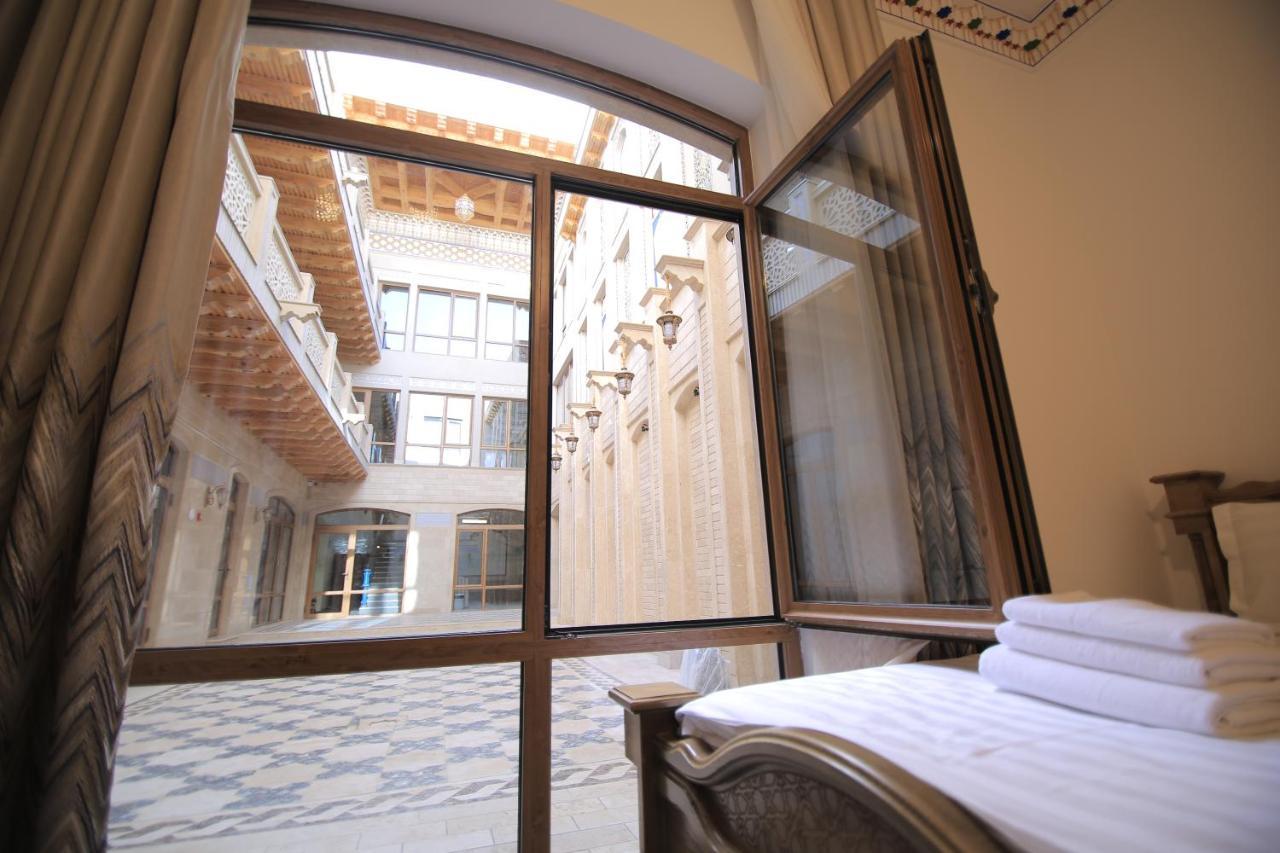 Labi Rud Hotel Bukhara Esterno foto