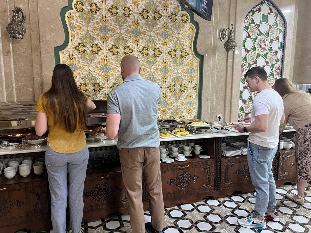 Labi Rud Hotel Bukhara Esterno foto