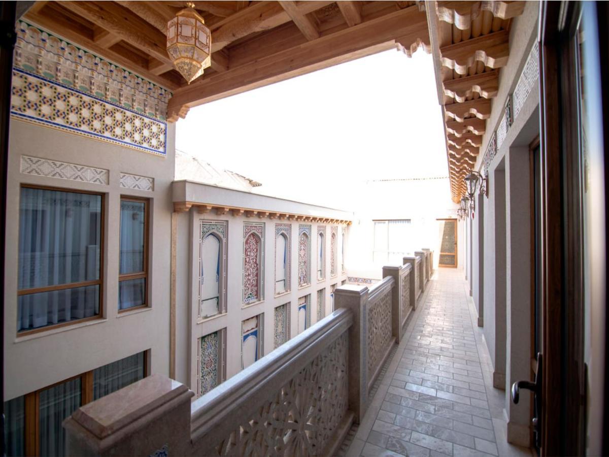 Labi Rud Hotel Bukhara Esterno foto