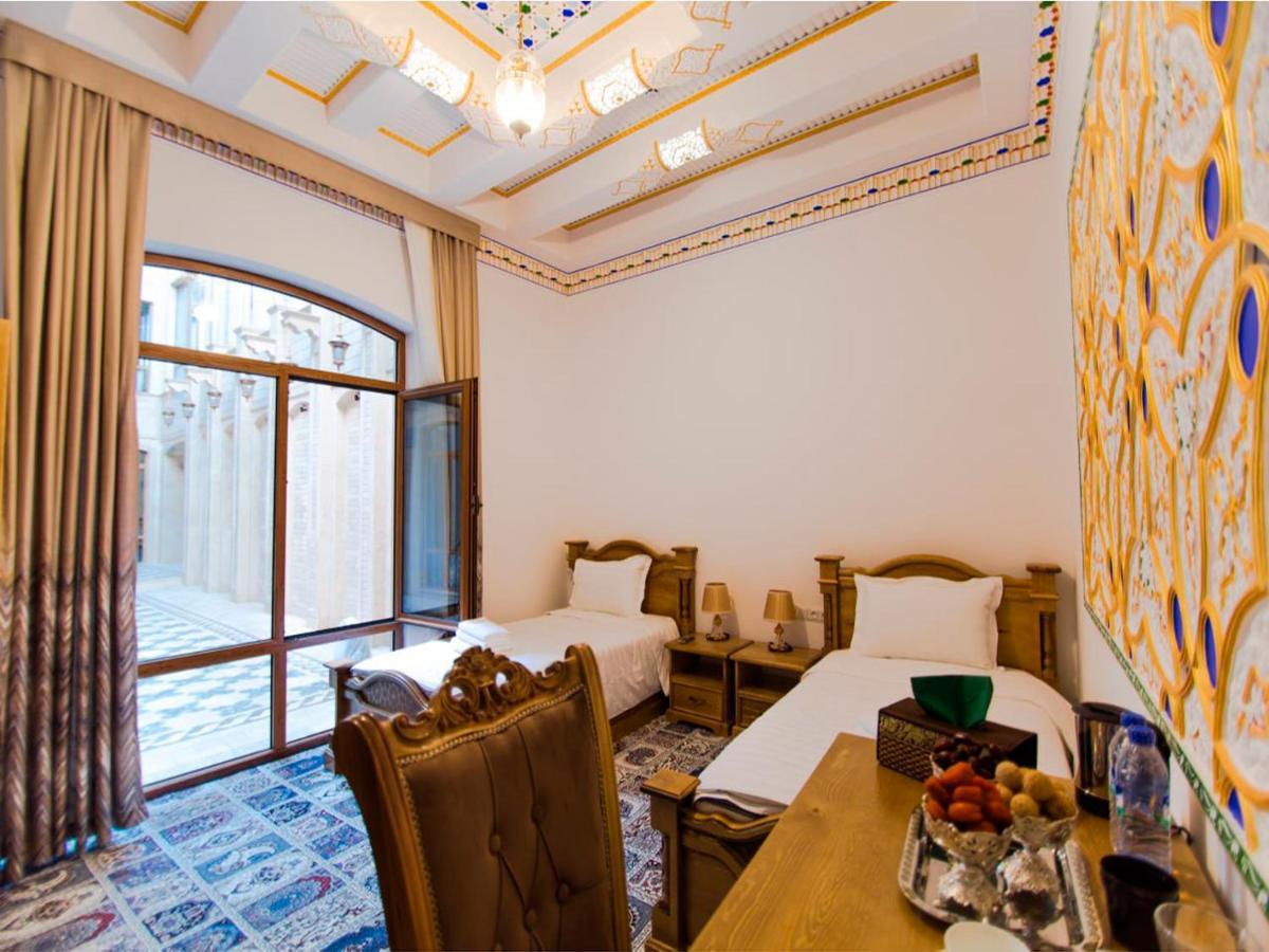 Labi Rud Hotel Bukhara Esterno foto